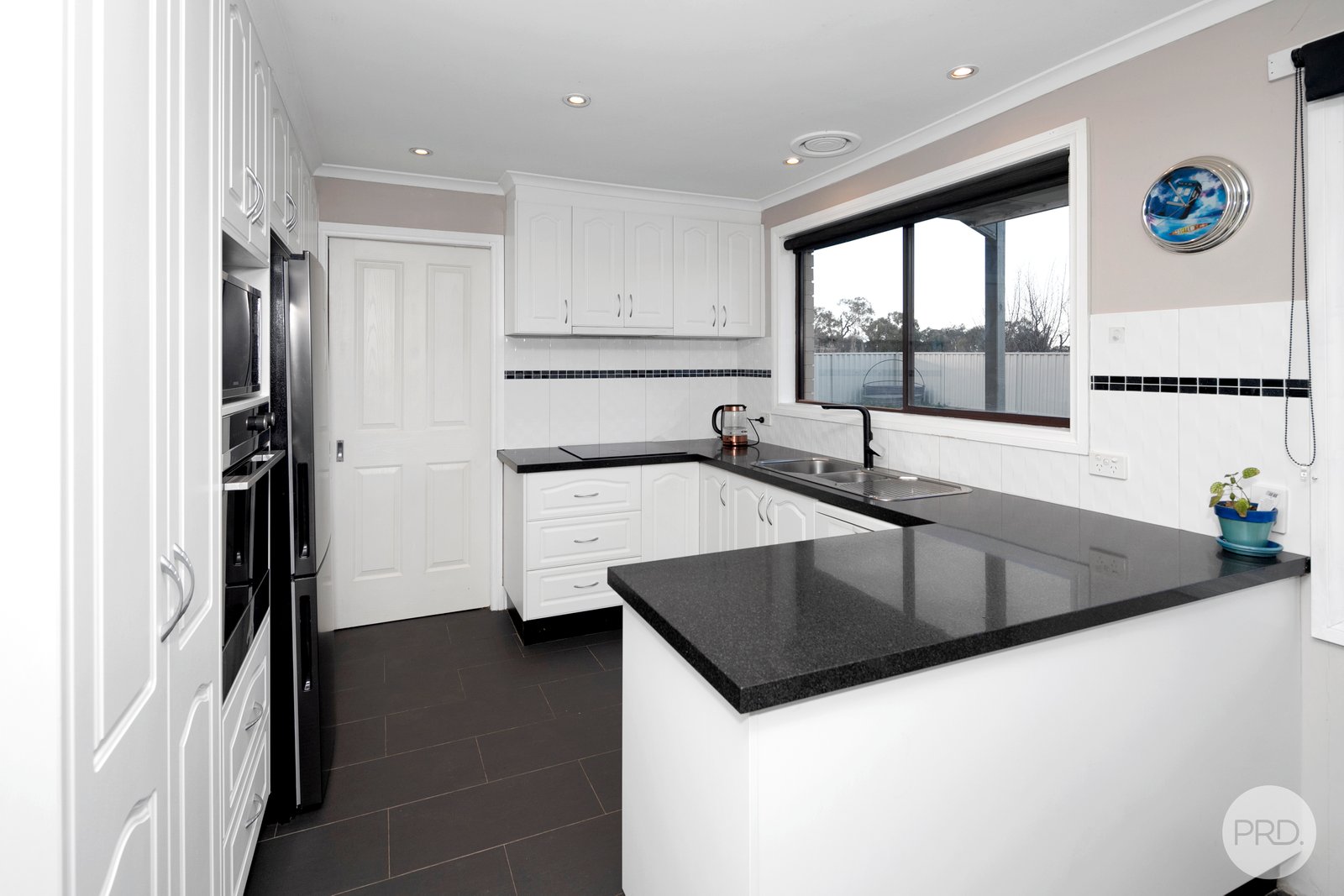 1076 Linton Carngham Road SNAKE VALLEY 5