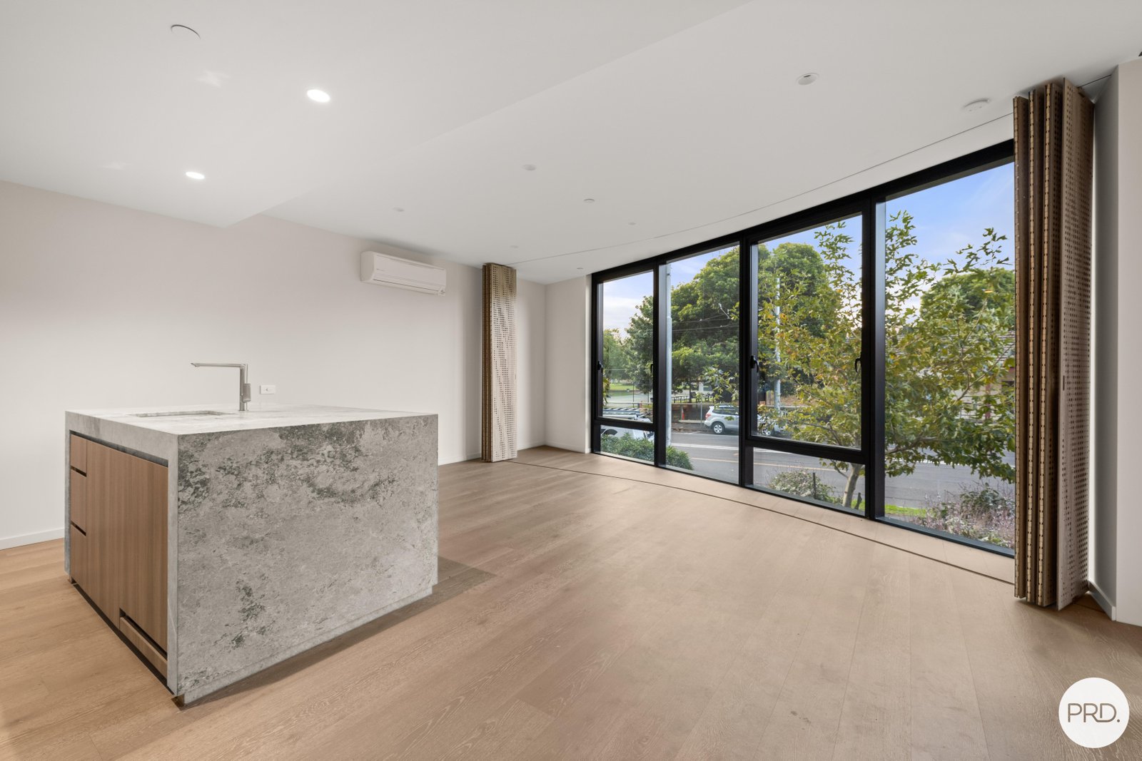 107/601-605 St Kilda Road MELBOURNE 1