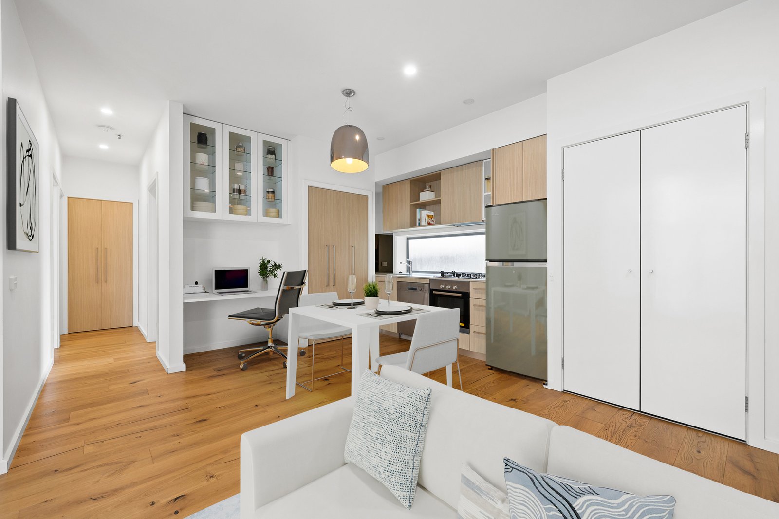 Gallery: 107/9 Chesterville Road