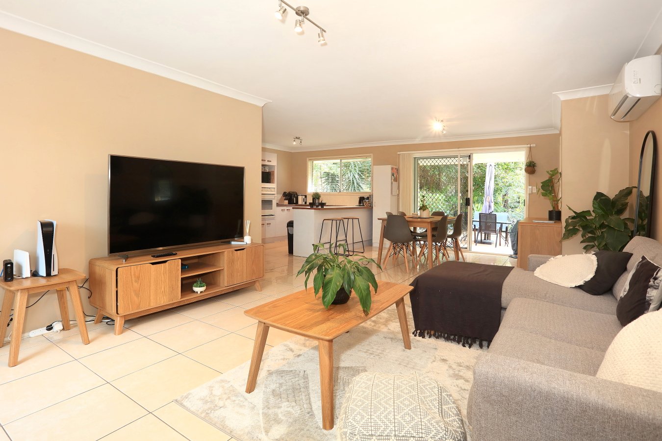 107/97 Edmund Rice Drive SOUTHPORT 2