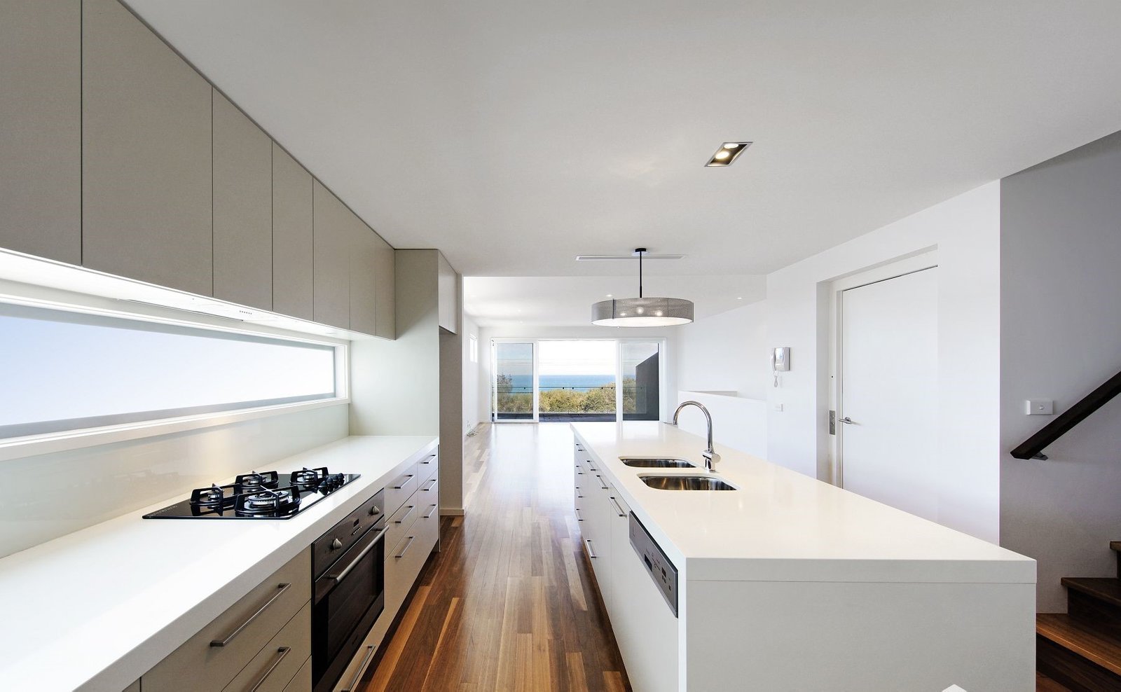 Gallery: 107B Beach Road