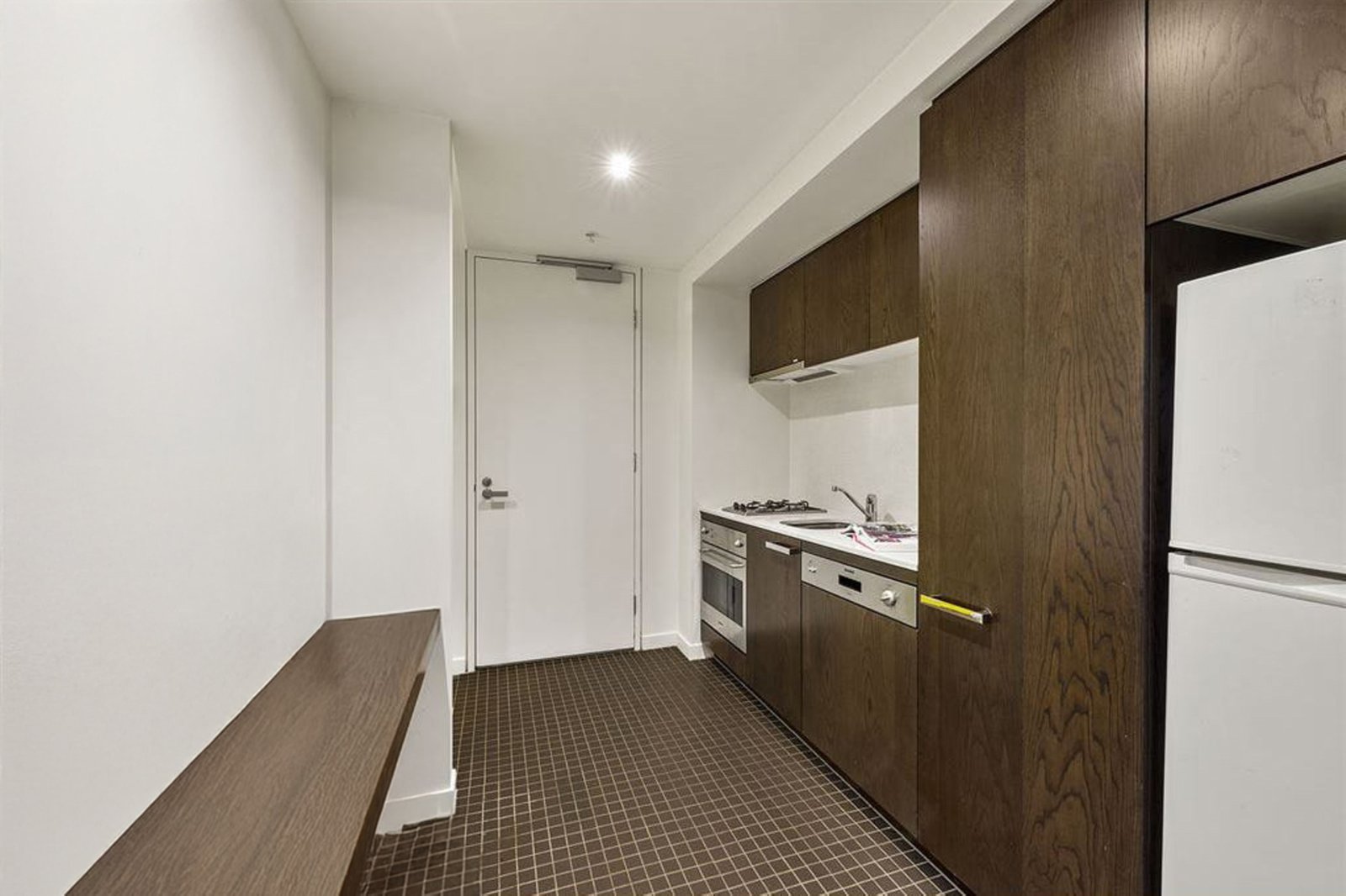 Gallery: 107v/162 Albert Street