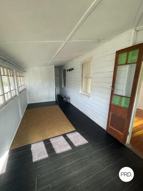 108 Albert Street ROSEWOOD 9