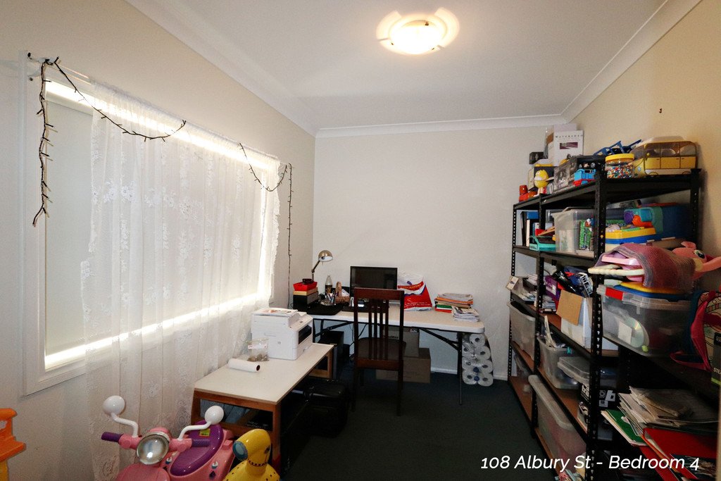 108 Albury Street TUMBARUMBA 8