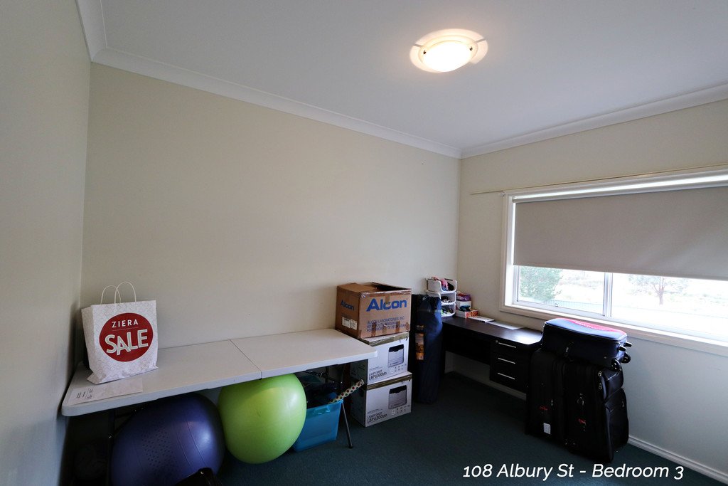 108 Albury Street TUMBARUMBA 9