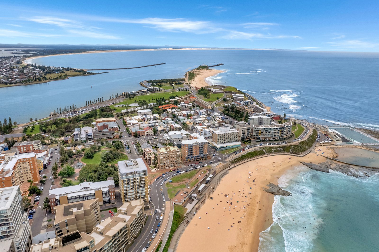 10/8 Bellevue Street NEWCASTLE WEST 12