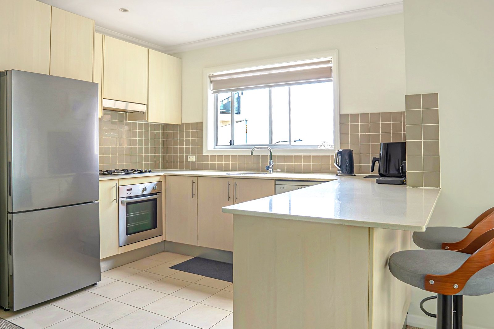 10/8 Bellevue Street NEWCASTLE WEST 2