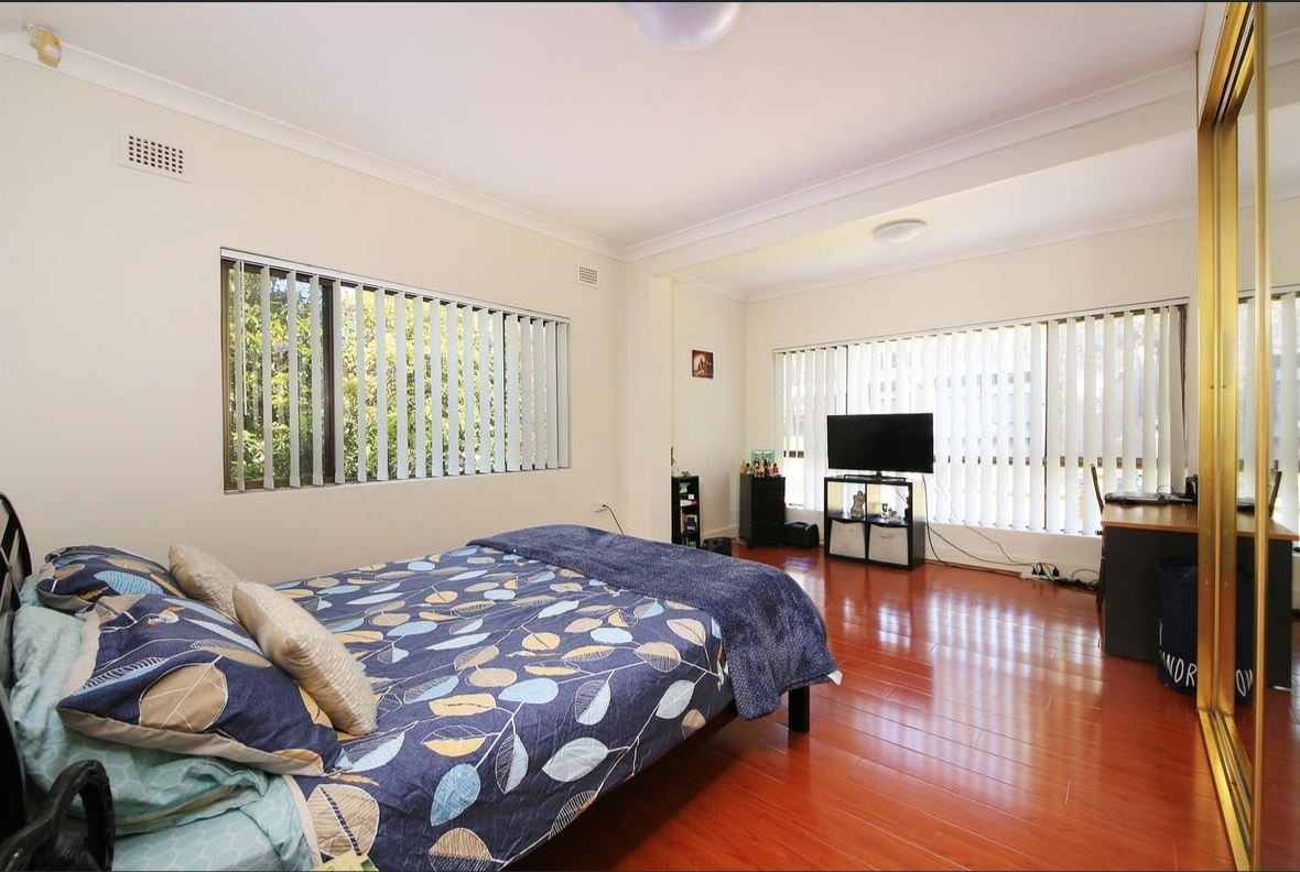 108 Caroline Street KINGSGROVE 5