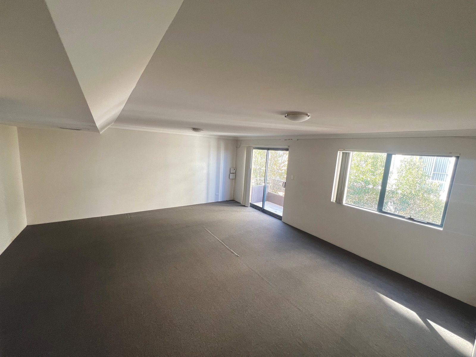 10/8 Castlereagh Street LIVERPOOL 4