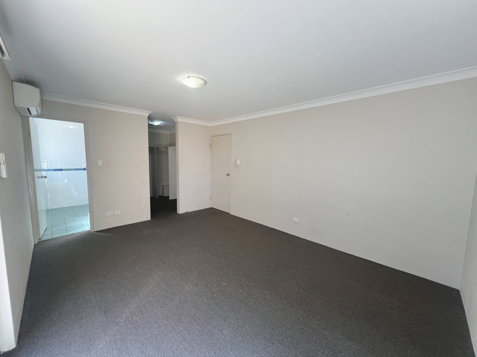 10/8 Castlereagh Street LIVERPOOL 8