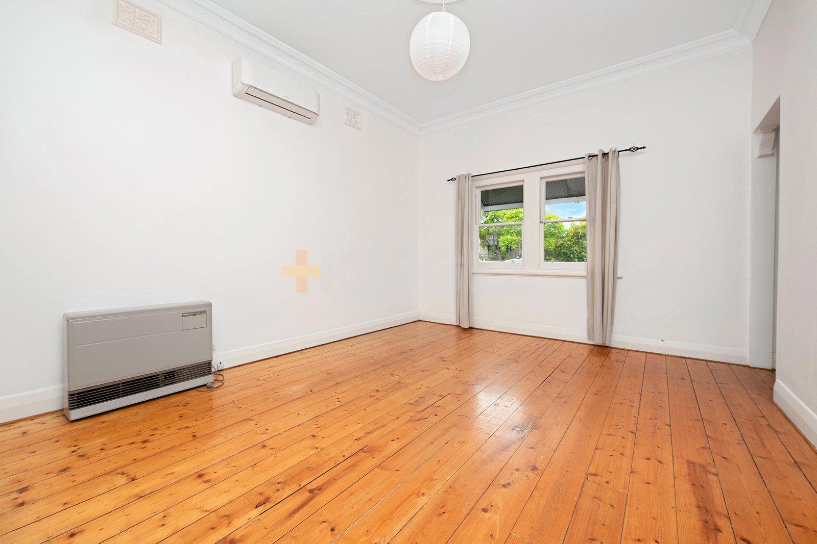 Gallery: 108 Chirnside Street