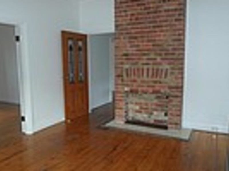 Gallery: 108 Chirnside Street