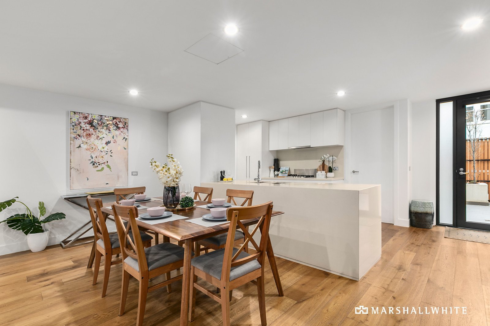 10/8 Cobden Street, Kew, VIC