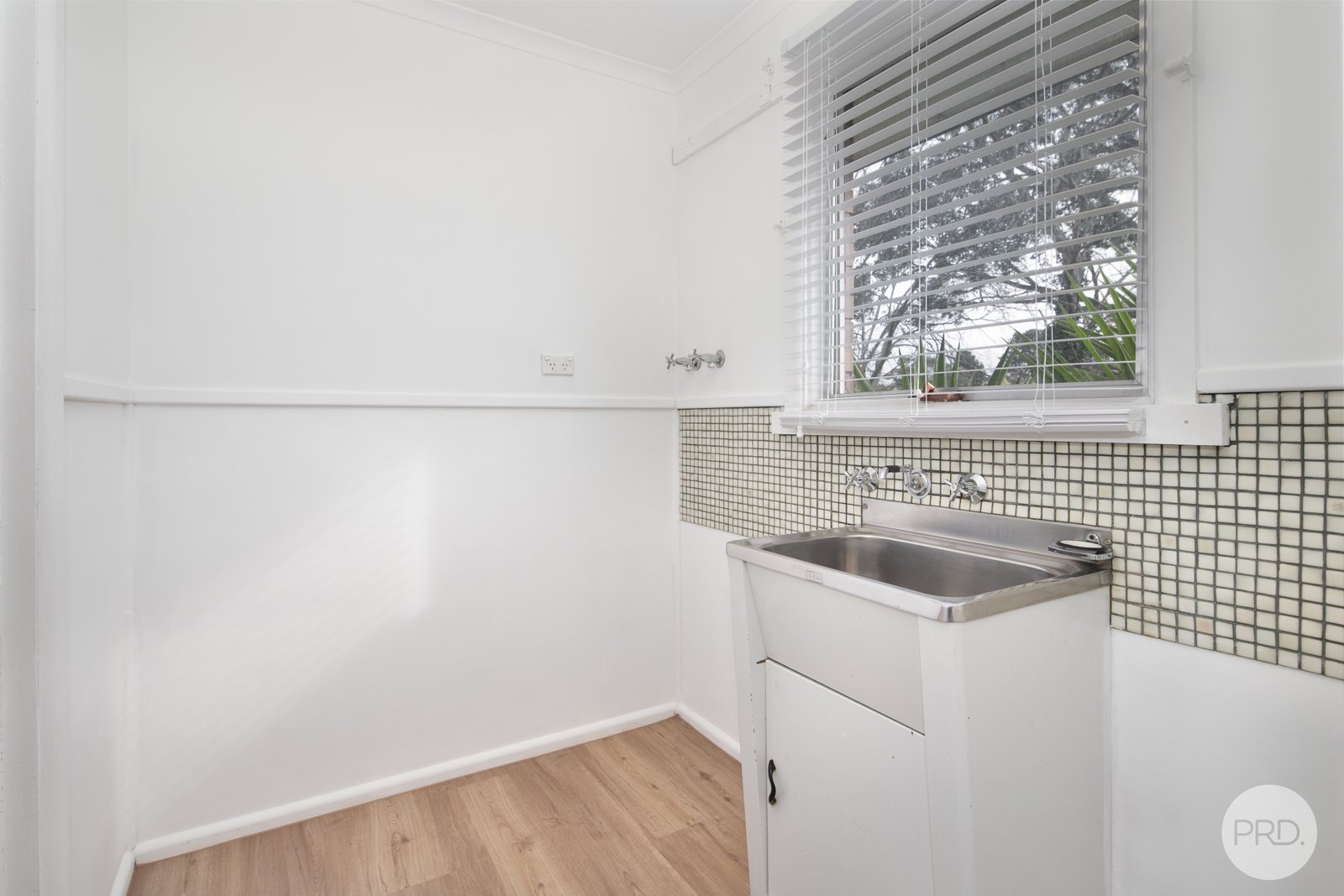 108 Eddy Avenue MOUNT HELEN 9