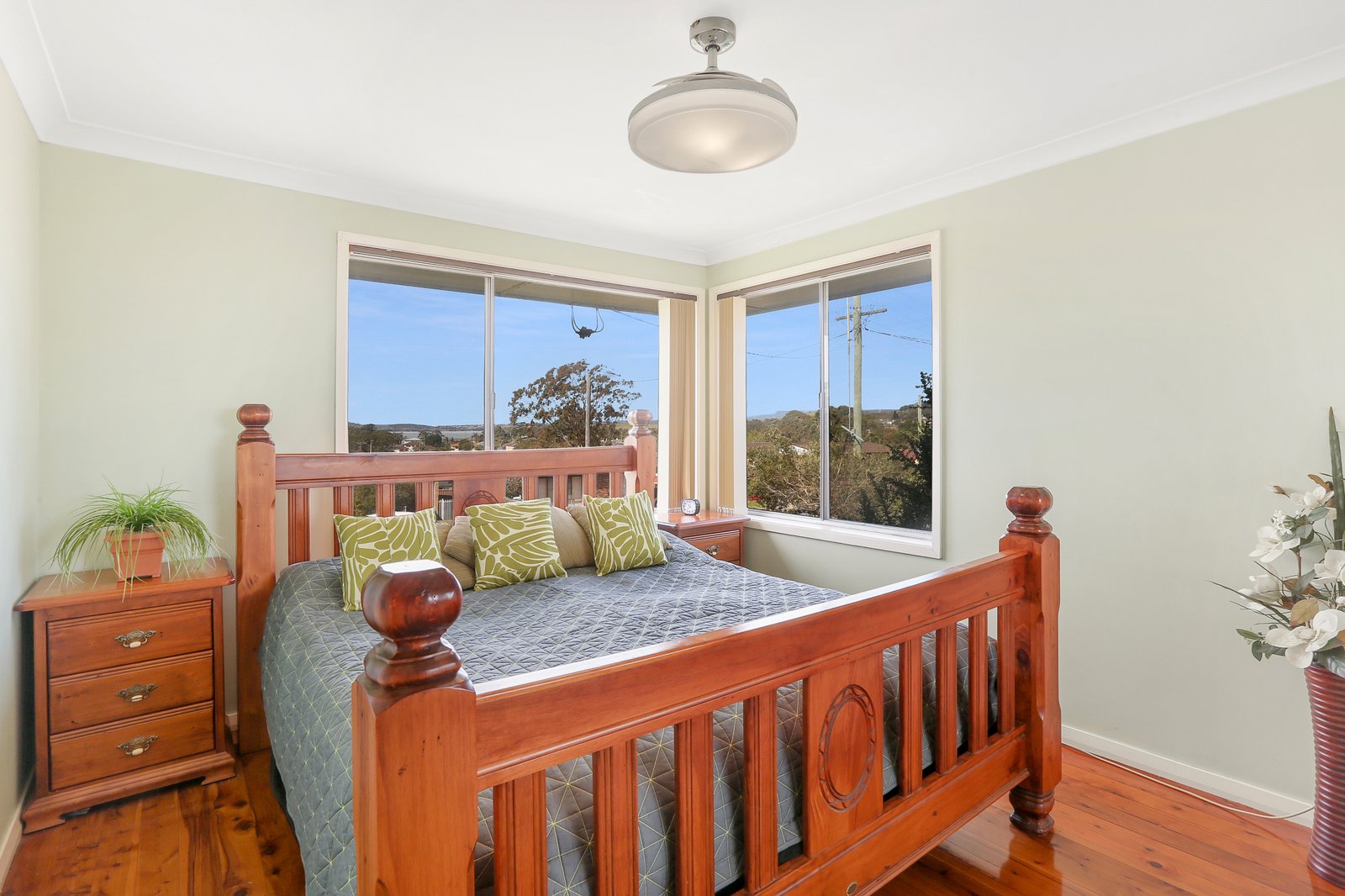 108 Edgeworth Avenue KANAHOOKA 9