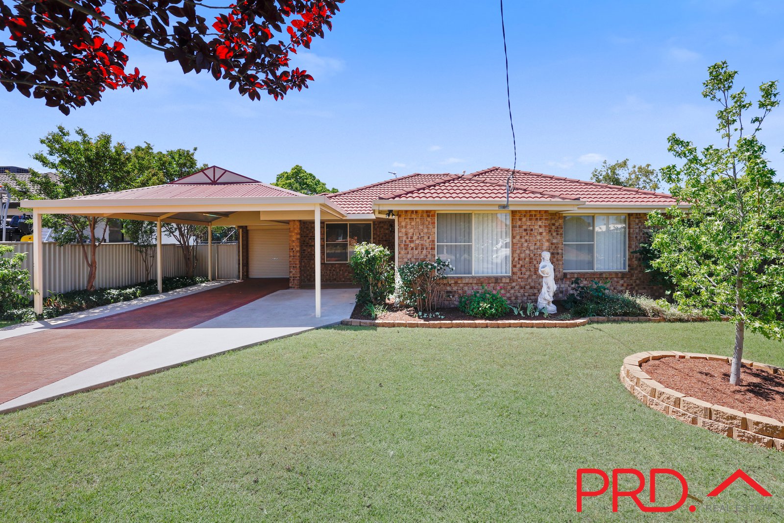 108 Flinders Street TAMWORTH 4