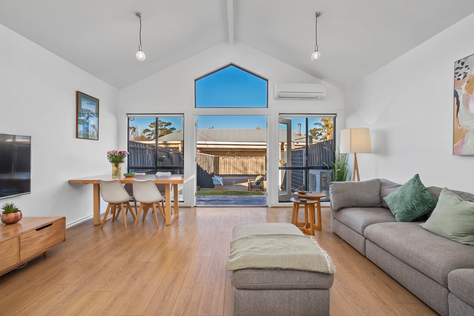 Gallery: 108 Hall Street