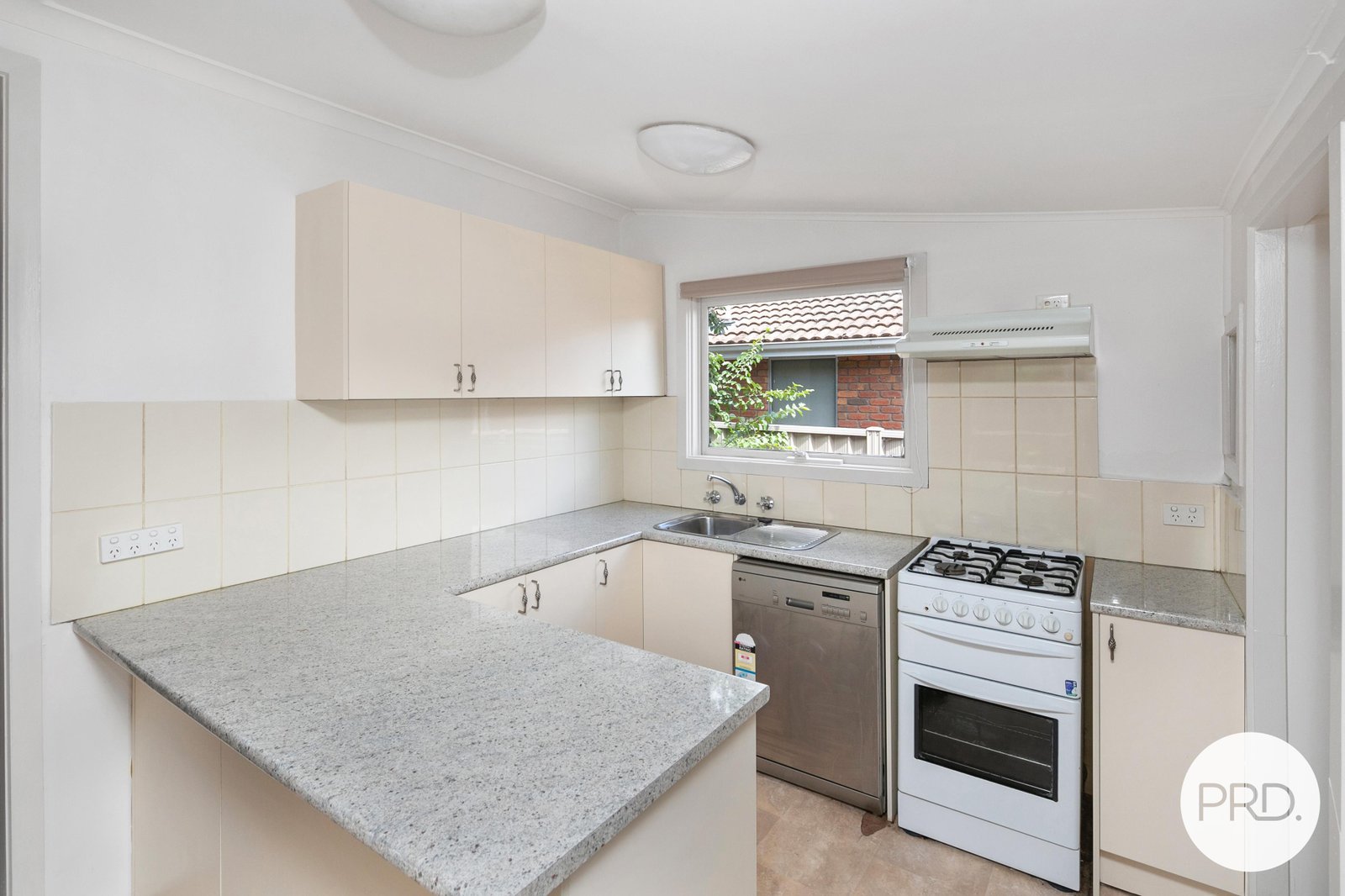 108 Latrobe Street REDAN 4