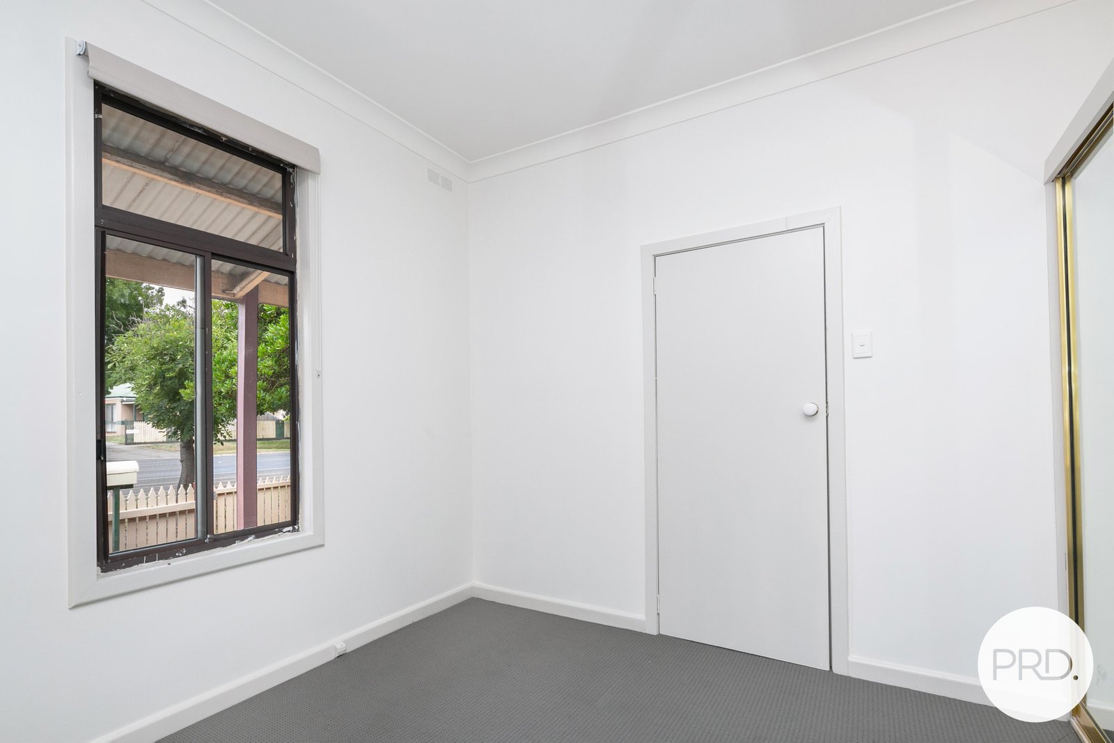 108 Latrobe Street REDAN 5