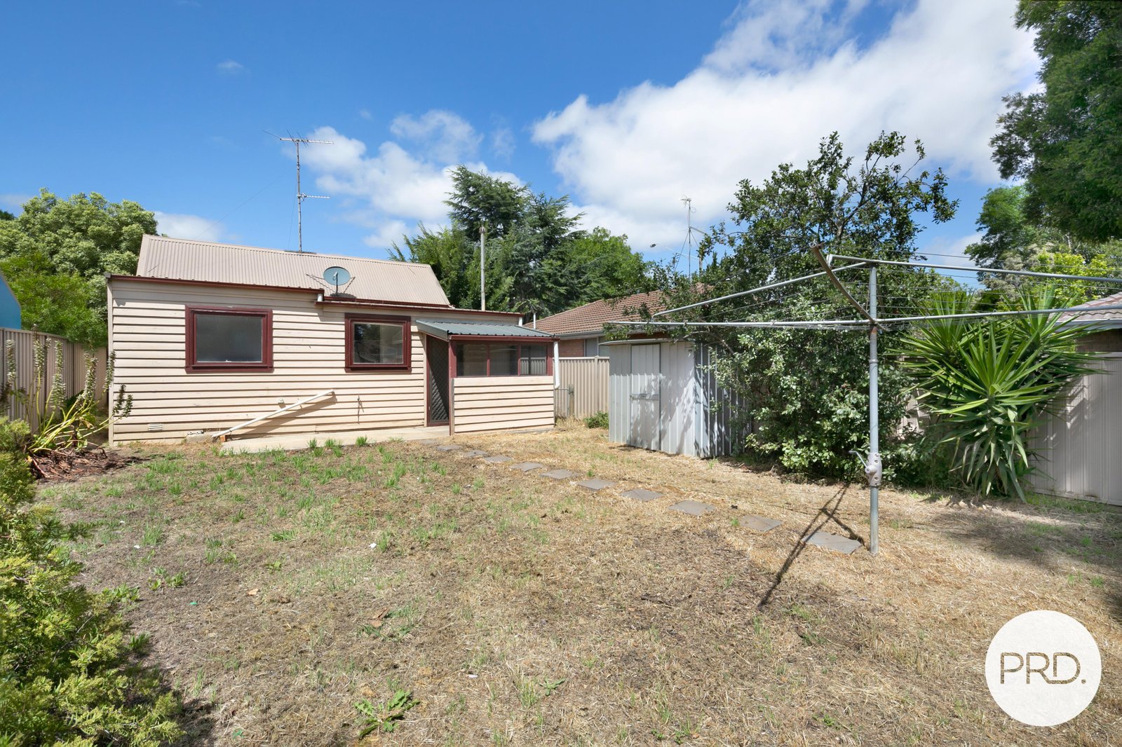 108 Latrobe Street REDAN 11