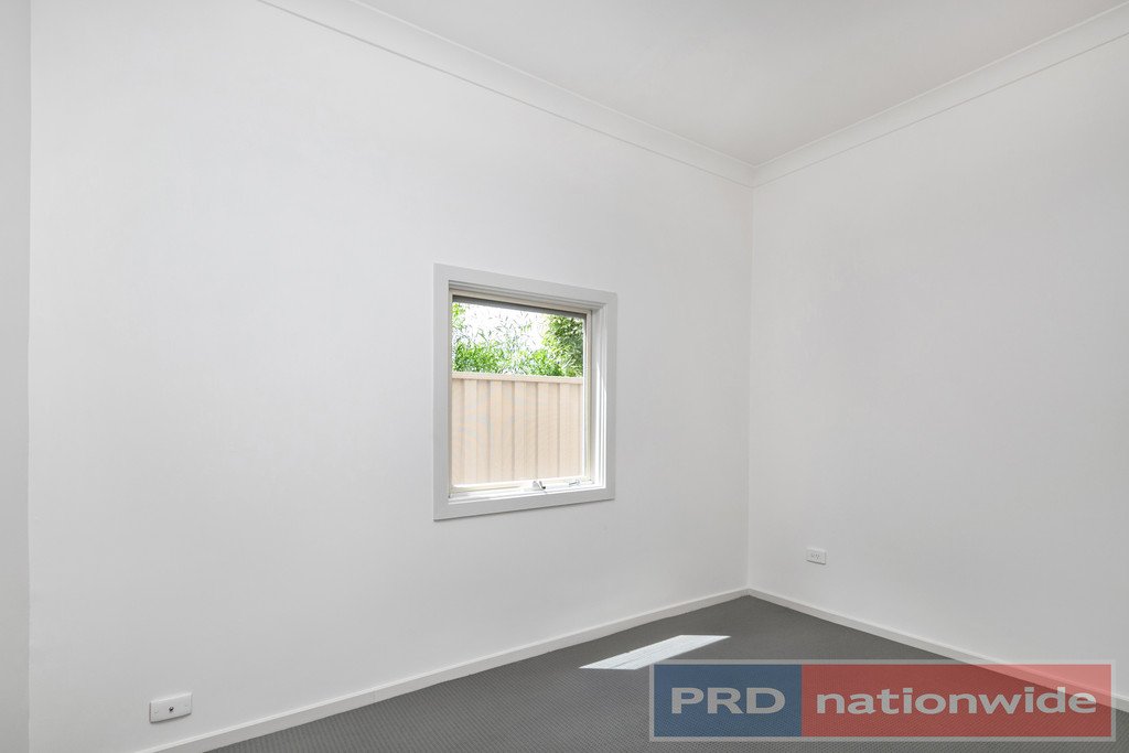 108 Latrobe Street REDAN 8