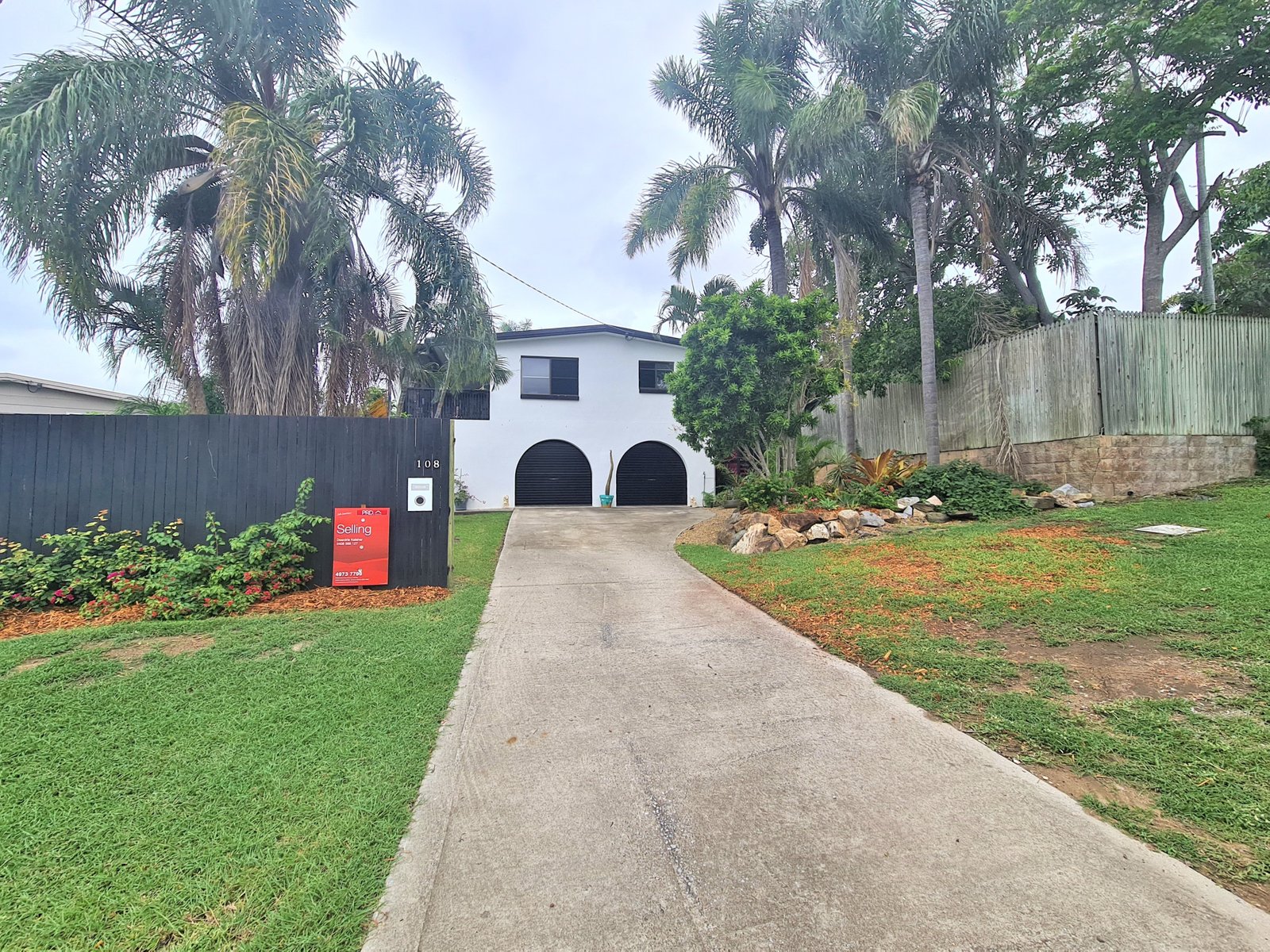 108 MALPAS Street BOYNE ISLAND 1