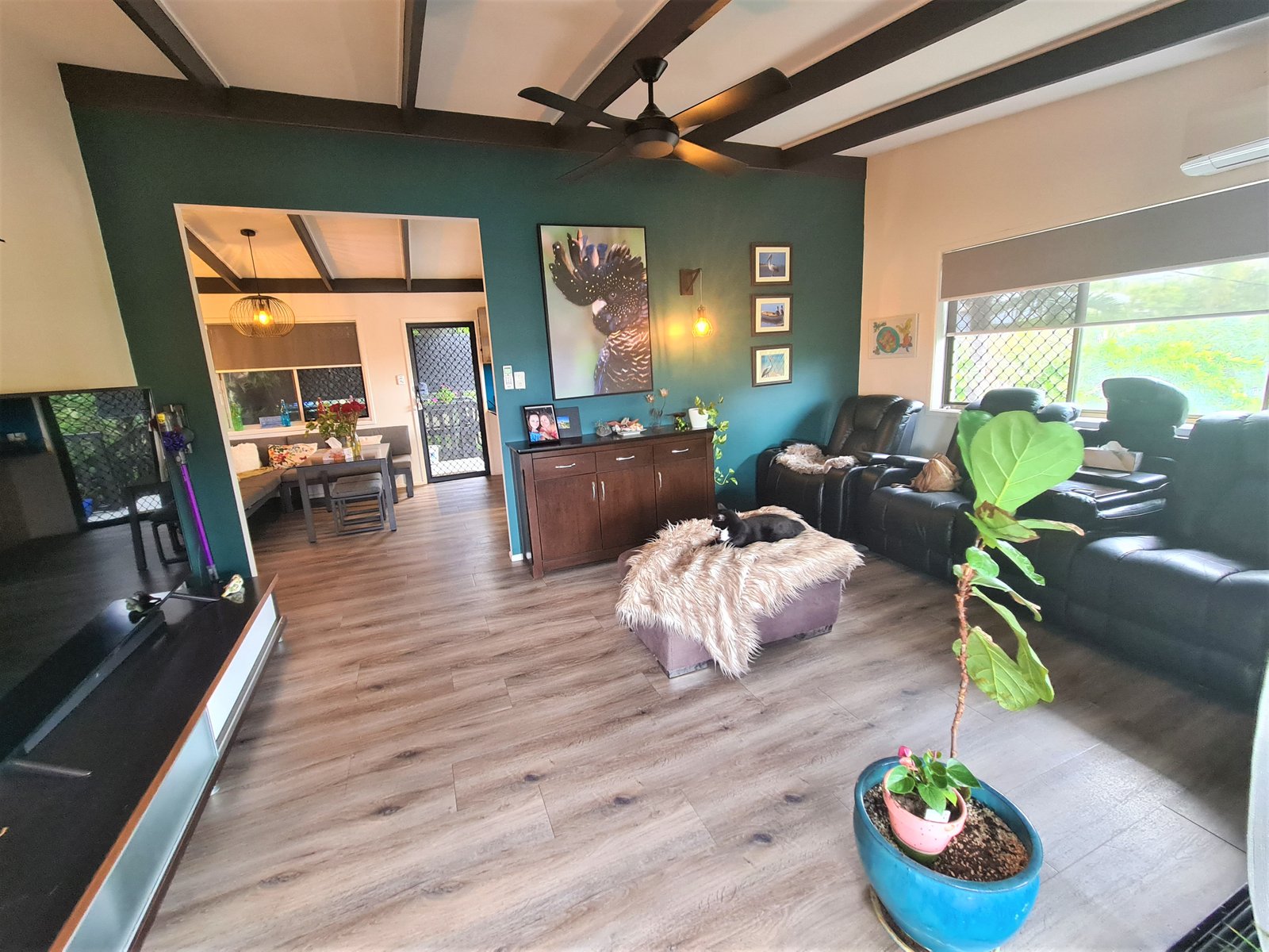 108 MALPAS Street BOYNE ISLAND 3