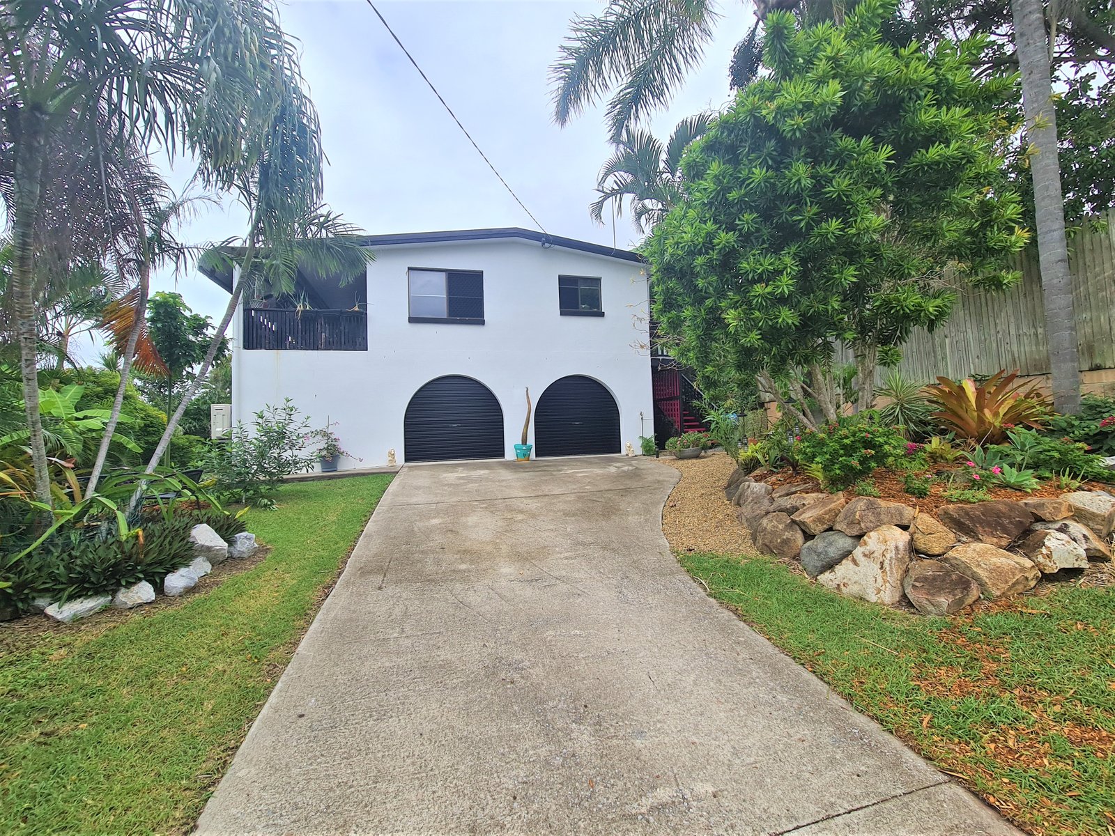 108 MALPAS Street BOYNE ISLAND 5