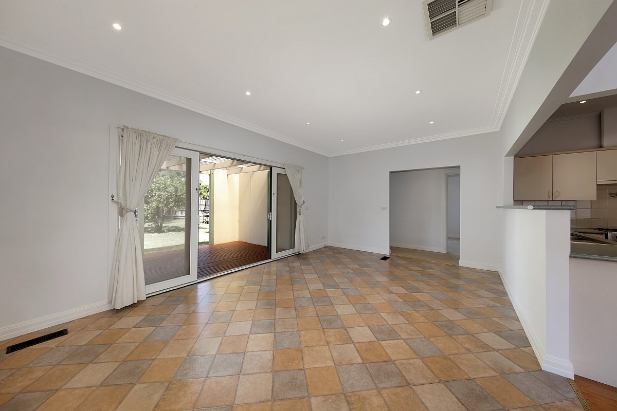 Gallery: 108 Marlborough Street
