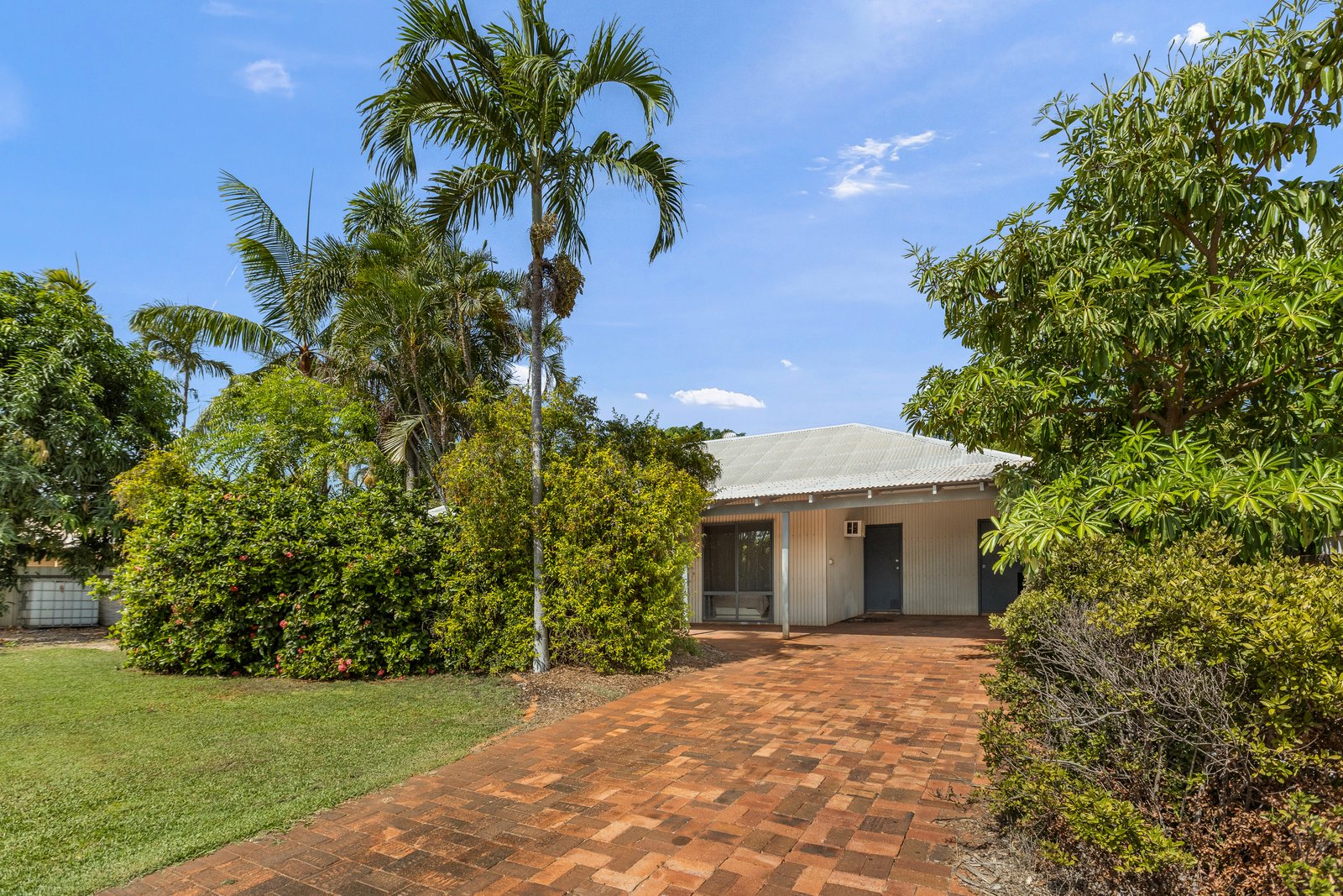 108 Reid Road CABLE BEACH 4