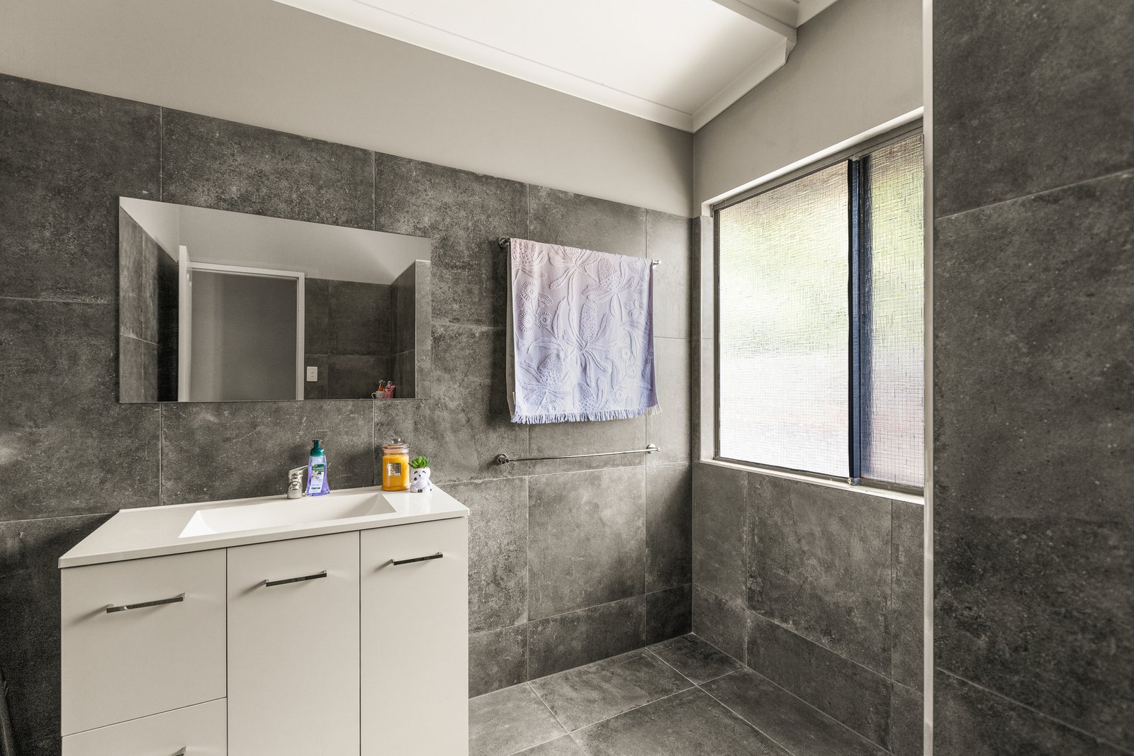 108 Reid Road CABLE BEACH 13