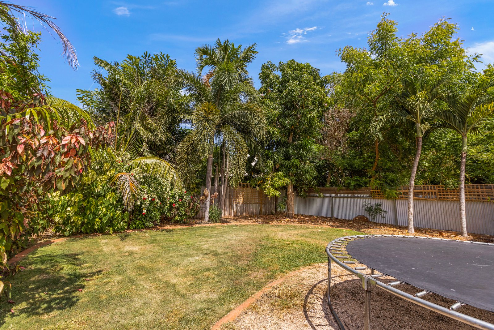 108 Reid Road CABLE BEACH 18