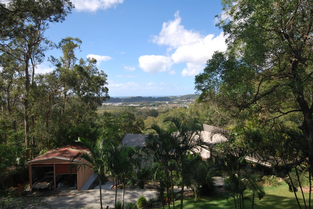 108 Simpsons Road CURRUMBIN WATERS 4