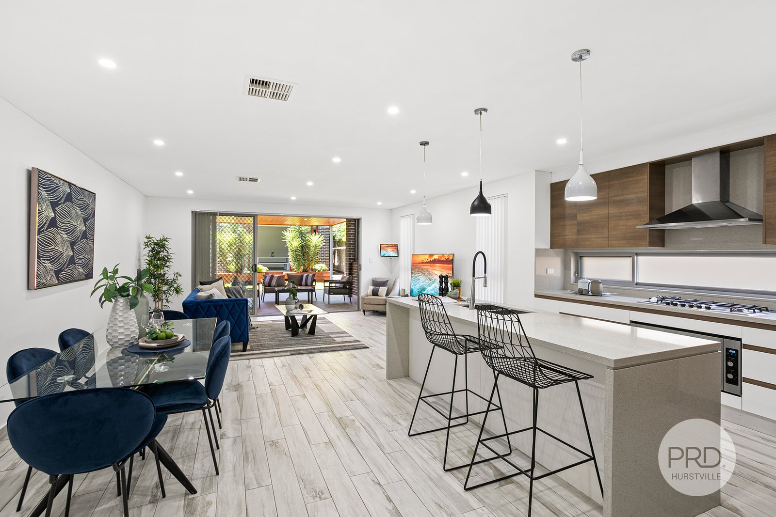 108 The Avenue HURSTVILLE 2