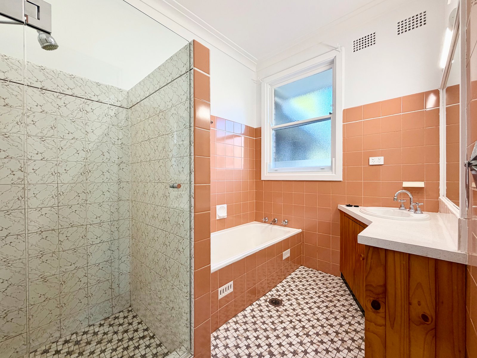 108 Tomaree Road SHOAL BAY 10