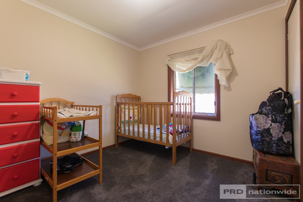 108 Tumut Street ADELONG 7
