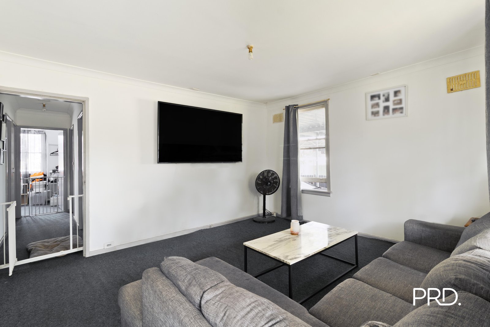 108 Wilkes Crescent TREGEAR 3