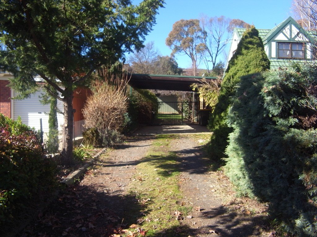 108 Winton St  TUMBARUMBA 2