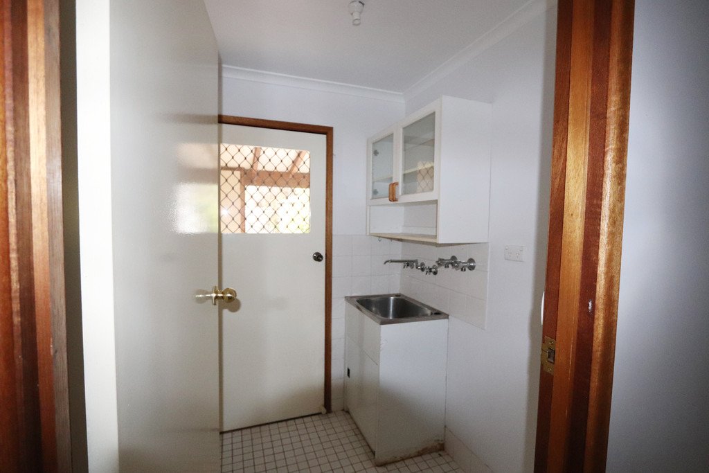 108 Winton St  TUMBARUMBA 9