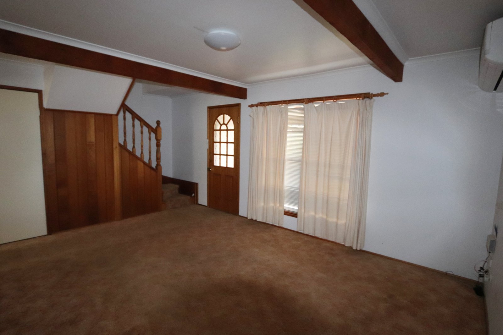 108 Winton Street TUMBARUMBA 4