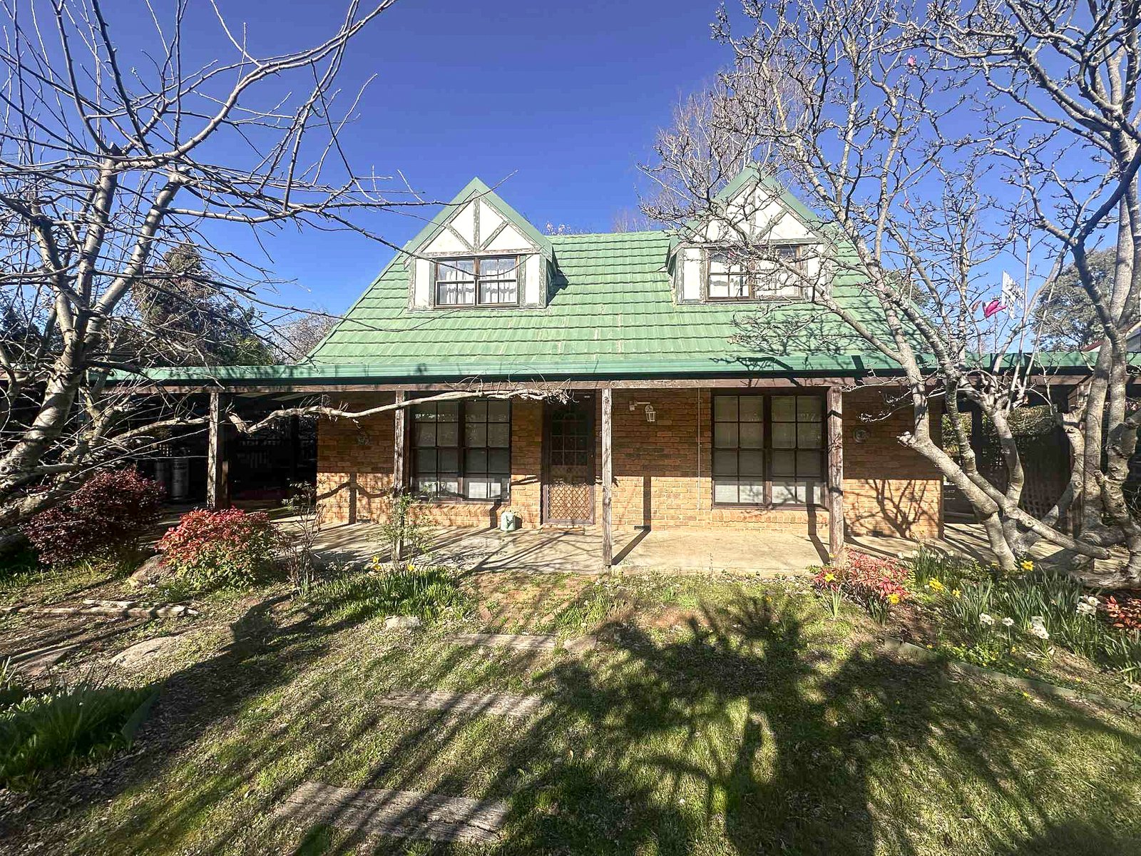 108 Winton Street TUMBARUMBA 1