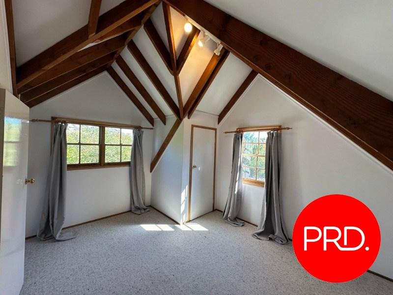 108 Winton Street TUMBARUMBA 13