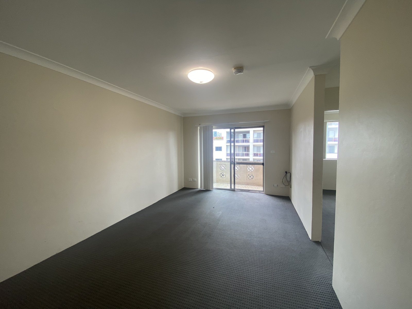 10/81 Castlereagh Street LIVERPOOL 3