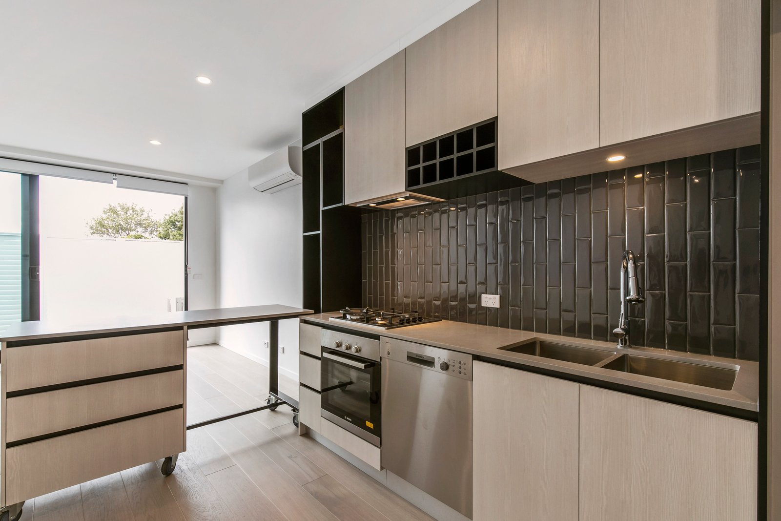 Gallery: 108/1193 Nepean Highway