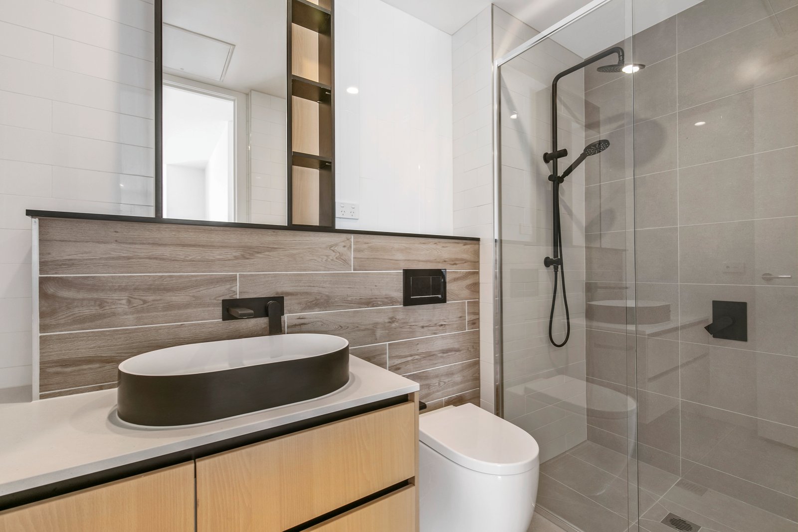 Gallery: 108/1193 Nepean Highway
