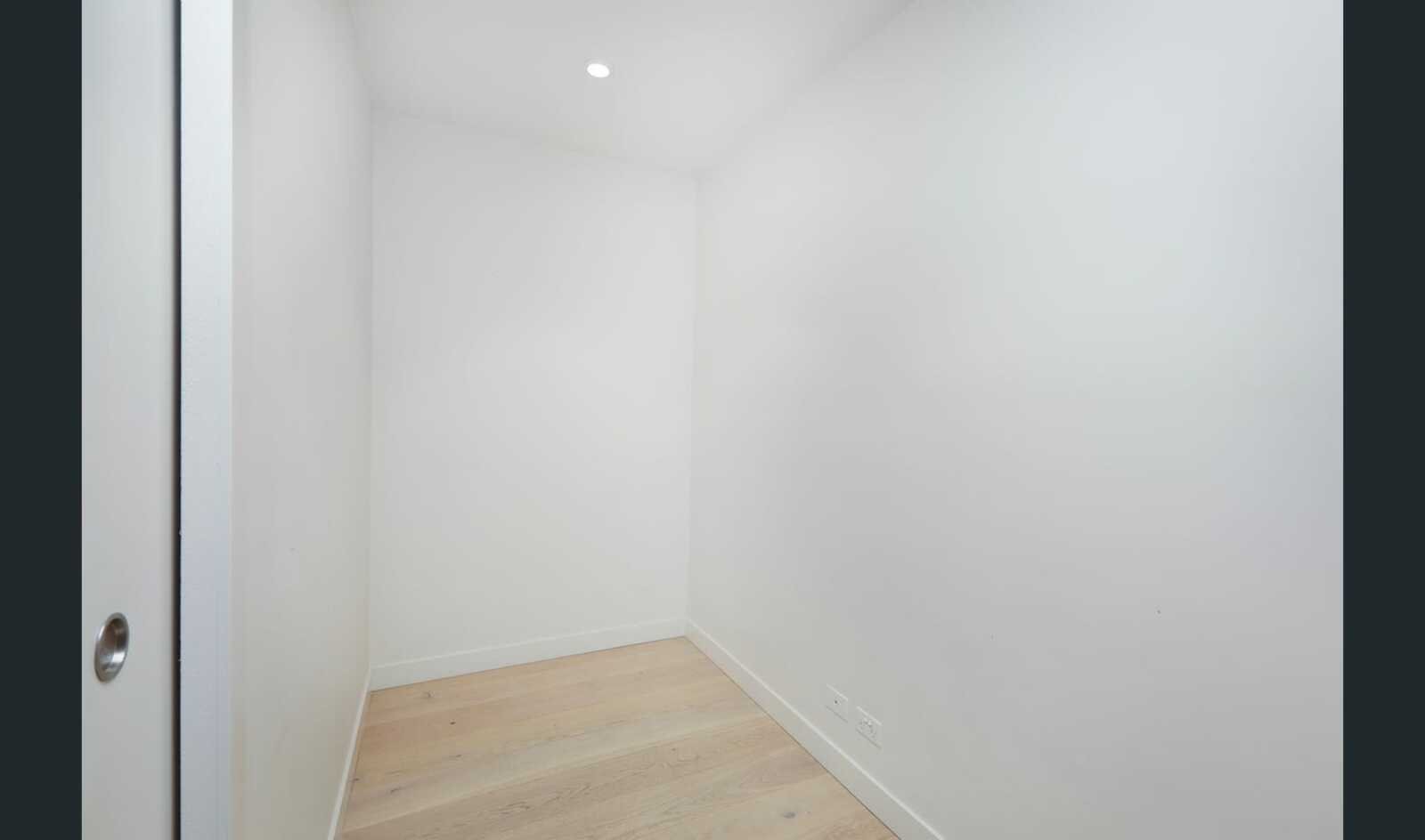 108/140 Dudley Street, West Melbourne, 3003