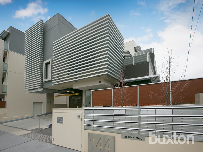Gallery: 108/144 Collins Street