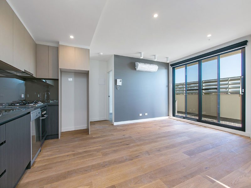 Gallery: 108/144 Collins Street