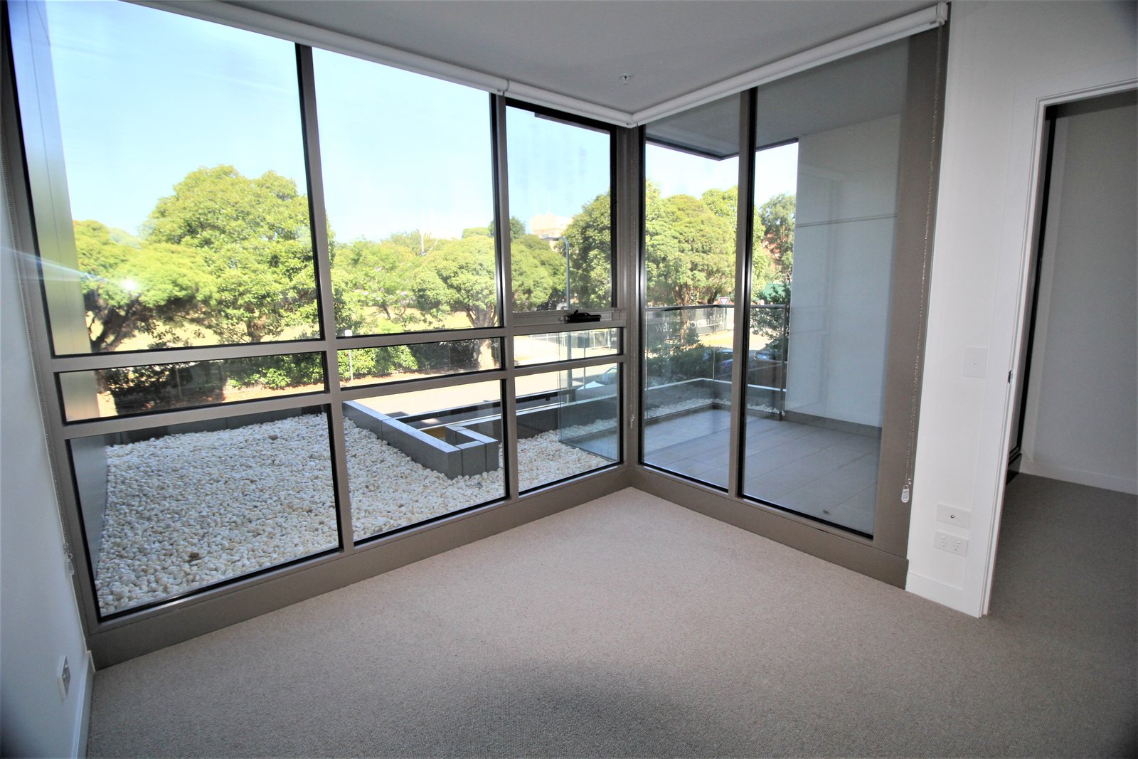 Gallery: 108/15 Bond Street