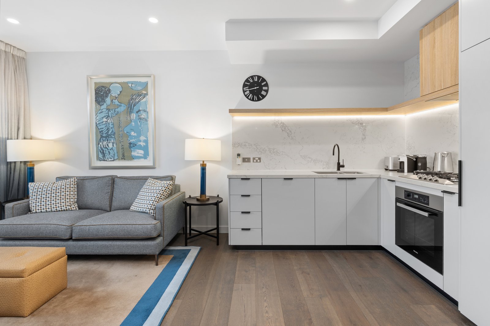 Gallery: 108/1A Paxton Street